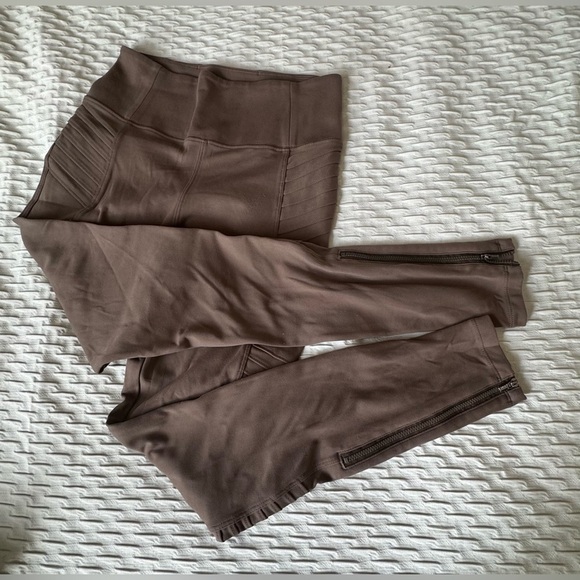 Athleta- Delancey Moto Tight Size small - Picture 8 of 14